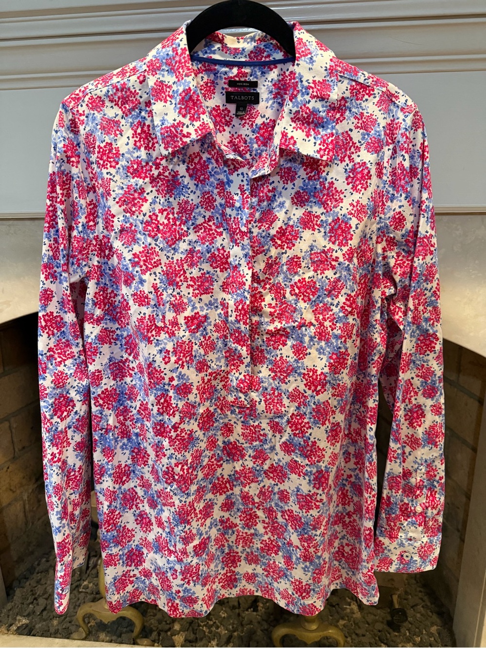 Talbots Pink and Blue Floral Pullover Tunic w Button Decorations at hem size 10